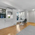 Cozy And Modern In The Heart Of