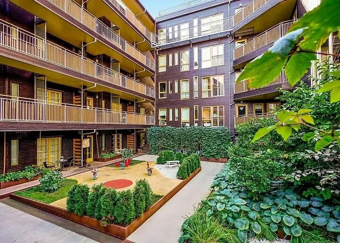 Cozy And Modern In The Heart Of *